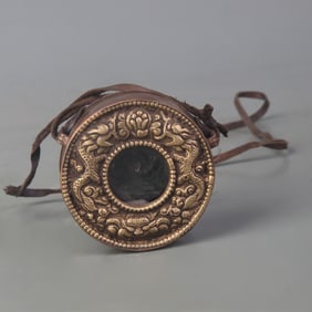 TIBETAN BUDDHISM GAU BOX