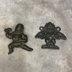 GROUP OF TWO SMALL TIBETAN BUDDHIST PENDANT