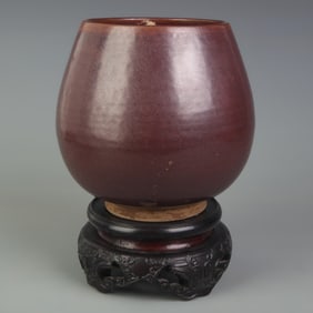 A FINE DARK RED COLOR GLAZED PORCELAIN JAR
