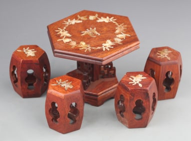 SMALL SET OF MING-STYLE TABLES WITH STOOL WOODEN FIGURE