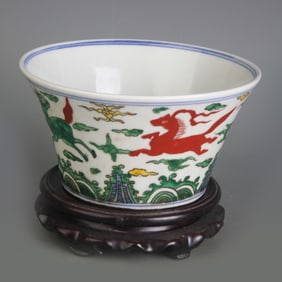FAMILLE ROSE AUSPICIOUS BEAST PATTERN PORCELAIN BOWL