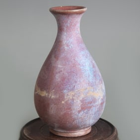 A FINE JUN KILN SMALL YUHUCHUN VASE