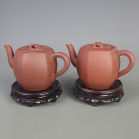 PAIR OF HEXAGONAL STYLE YIXING ZI SHA TEAPOT