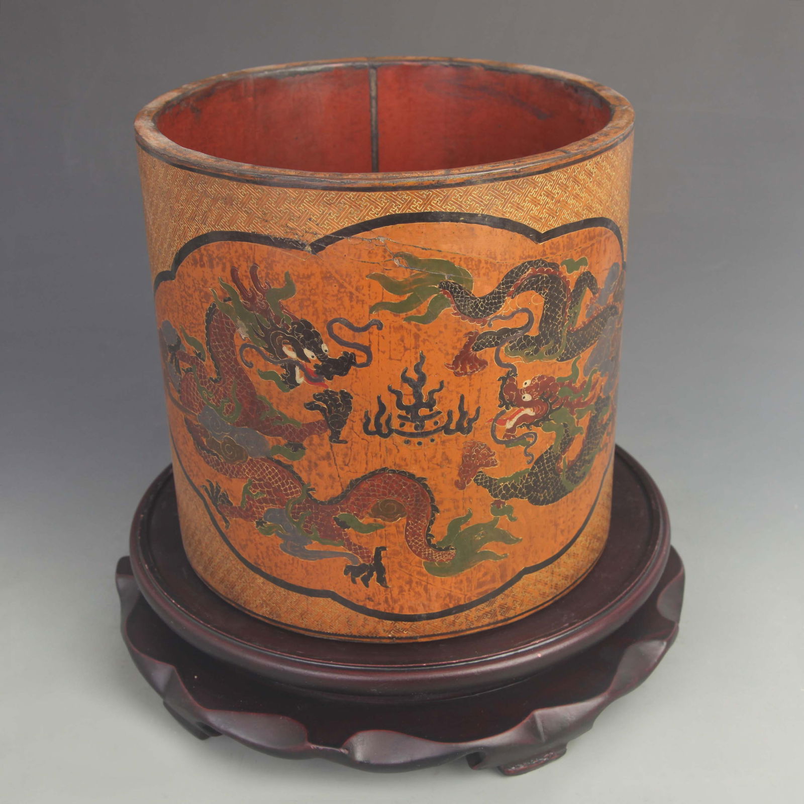 COLOR-PAINTED AND TWIN DRAGONS PLAYING PATTERN WOODEN PEN HOLDER (1 of 5)