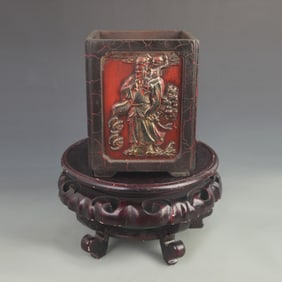 LACQUERED WOODEN CARVED FORTUNE, WEALTH, LONGEVITY, AND HAPPINESS PATTERN FOUR-SIDED BRUSH POT