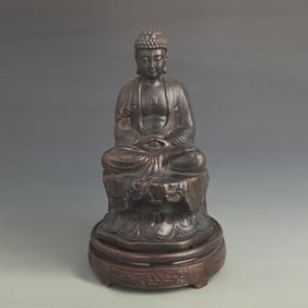 A FINE BAMBOO ROOT CARVING SHAKYAMUNI STATUE