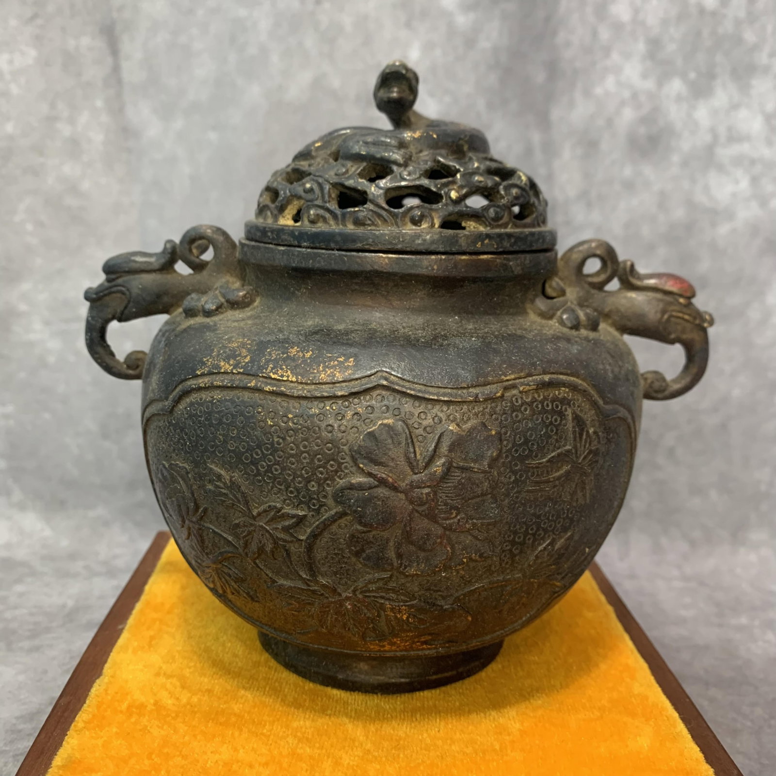 A LARGE DOUBLE EAR HOLLOW TOP BRONZE INCENSE BURNER: Qing Dynasty; High: 6.2 inch; Diameter: 5.0 inch