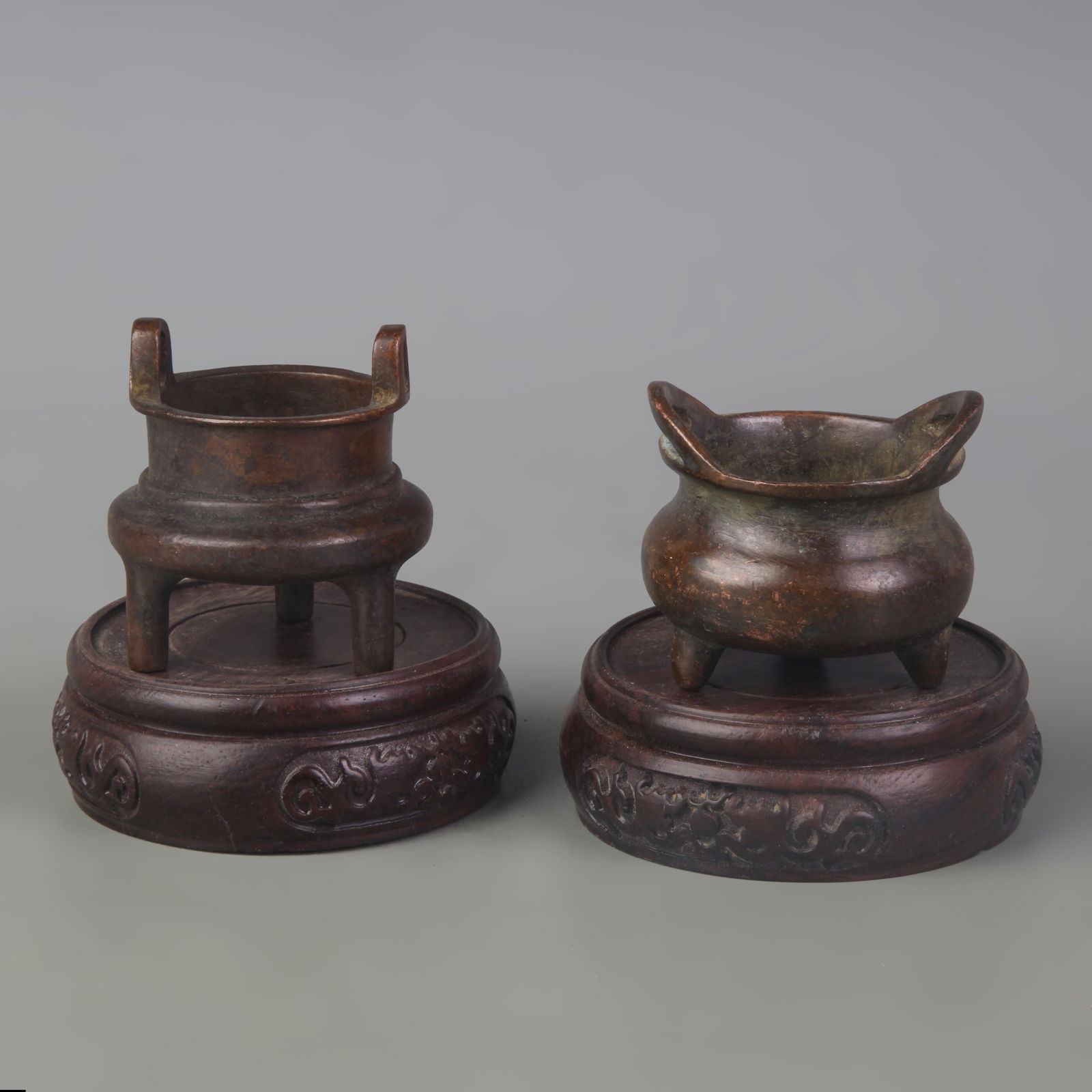 GROUP OF TWO SMALL BRONZE CENSER (1 of 11)