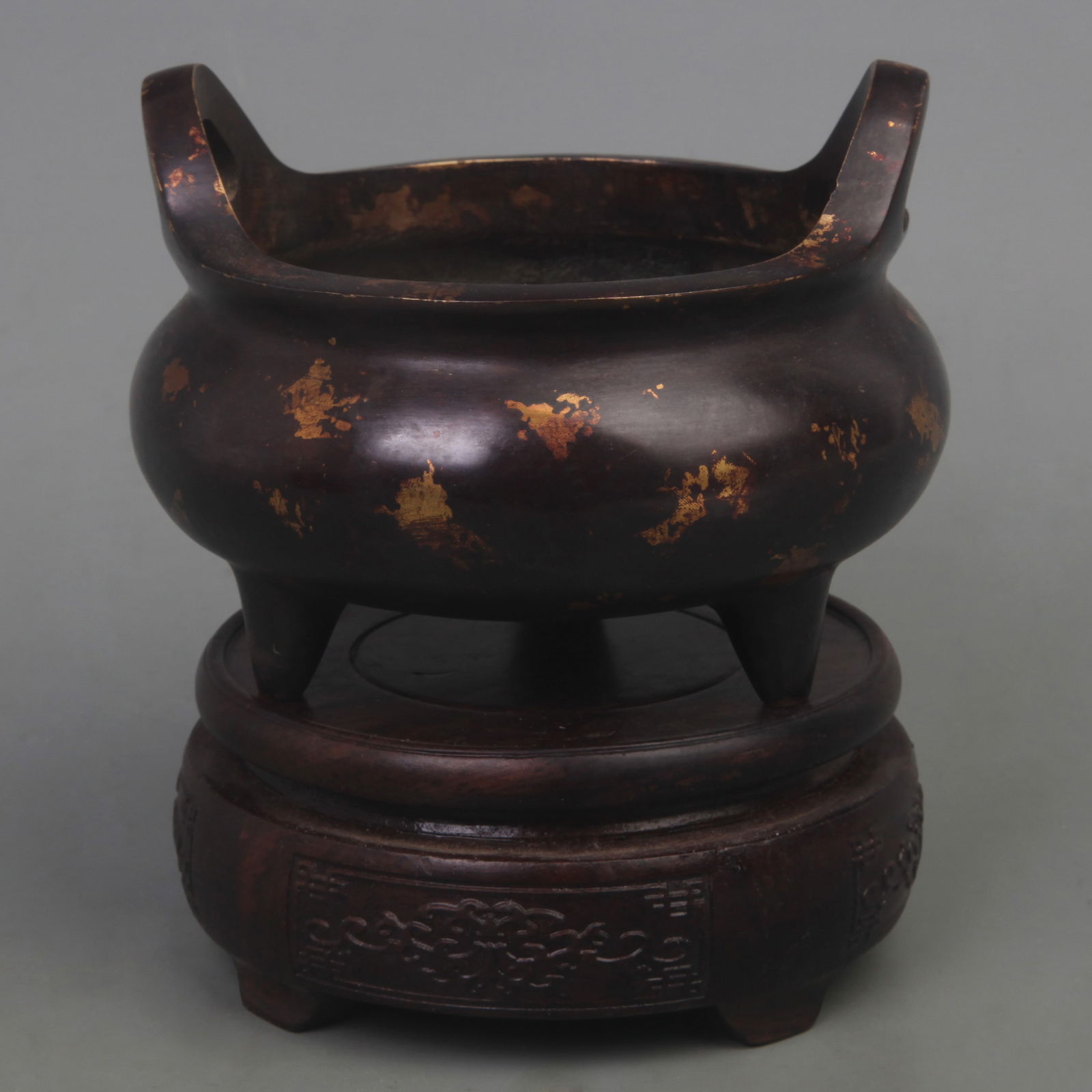 A XUAN DE STYLE SPRINKLE GOLD BRONZE CENSER (1 of 5)