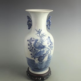 BLUE AND WHITE FLORAL AND BIRD PATTERN DOUBLE EARED PORCELAIN VASE