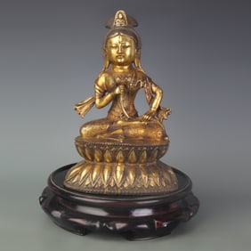 A FINE GILT BRONZE BUDDHA STATUE