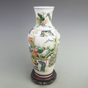 A FINE CHARACTER PATTERN GUAN YIN STYLE PORCELAIN VASE