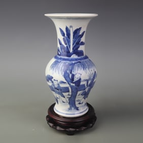 BLUE AND WHITE FIGURE PATTERN PORCELAIN FLOWER VASE