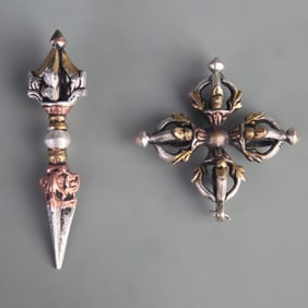 TIBETAN BUDDHIST RITUAL IMPLEMENTS: VAJRA