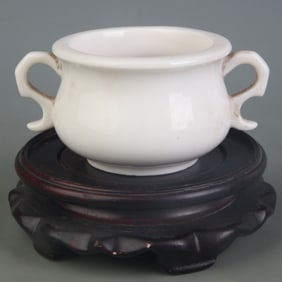 DEHUA WHITE PORCELAIN DOUBLE-EAR PORCELAIN CENSER