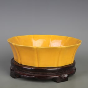 YELLOW GLAZE DRAGON PATTERNED PORCELAIN PLATE