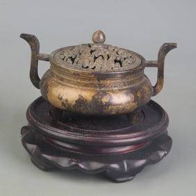 DOUBLE-EAR THREE-LEGGED INCENSE BURNER