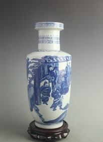BLUE AND WHITE CHARACTER PATTERN PORCELAIN VASE