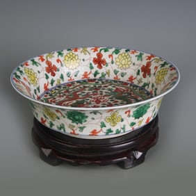 FIVE COLOR PAINTED DRAGON PATTERN PORCELAIN PLATE