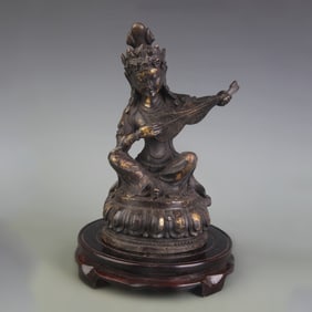 A FINE BRONZE MIAO YIN BODHISATTVA