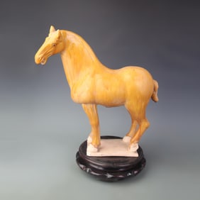 SAN CAI COLOR POTTERY MADE HORSE STATUE