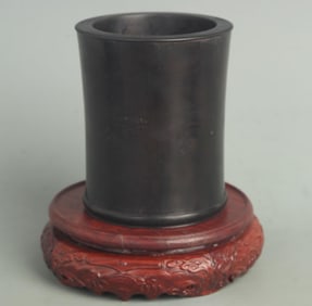 SANDALWOOD WAIST BRUSH POT