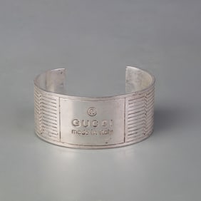A FINE BRACELETS