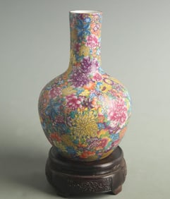 TEN THOUSAND FLOWERS PATTERN CELESTIAL STYLE PORCELAIN VASE