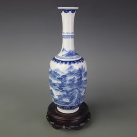 BLUE AND WHITE LANDSCAPING PATTERN LONG NECK PORCELAIN VASE