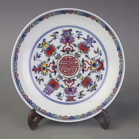 DOUCAI COLORED EIGHT TREASURES PATTERN PORCELAIN PLATE