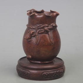 A FINE BRONZE JAR WITH SUNFLOWER PATTERN