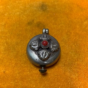 TIBETAN BUDDHIST SMALL GAWU BOX