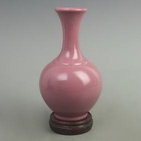 ROUGE RED GLAZED DECORATIVE VASE