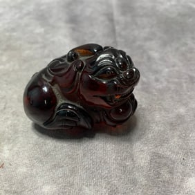 AMBER MADE LUCKY LION ORNAMENT