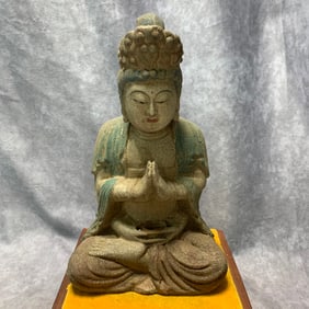 REPUBLIC-ERA CAMPHOR WOOD SEATED GUANYIN STATUE