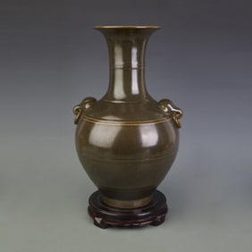 TEA-DUST GLAZE ELEPHANT-EARED ZUN VASE