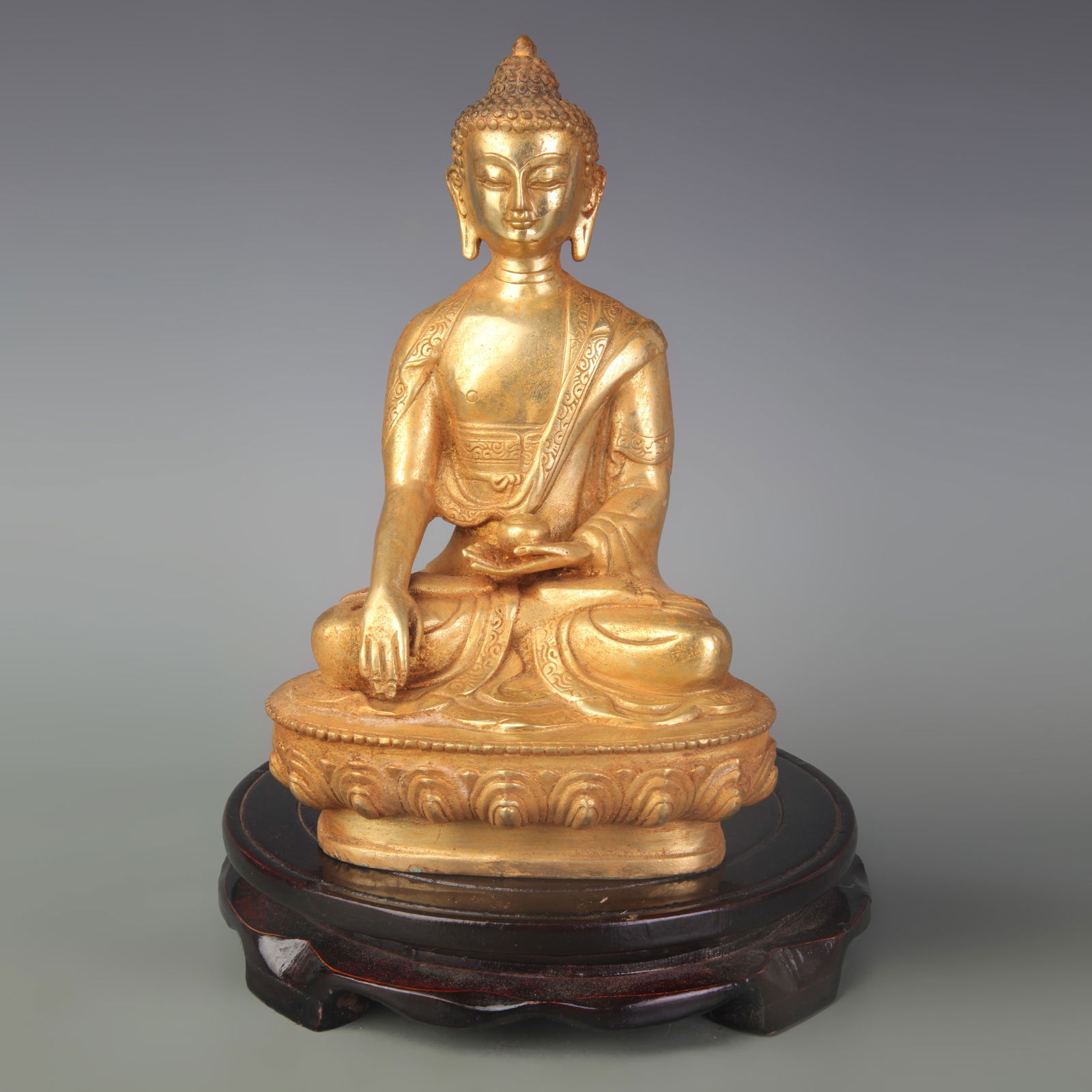 GILT BRONZE SHAKYAMUNI BUDDHA STATUE (1 of 5)