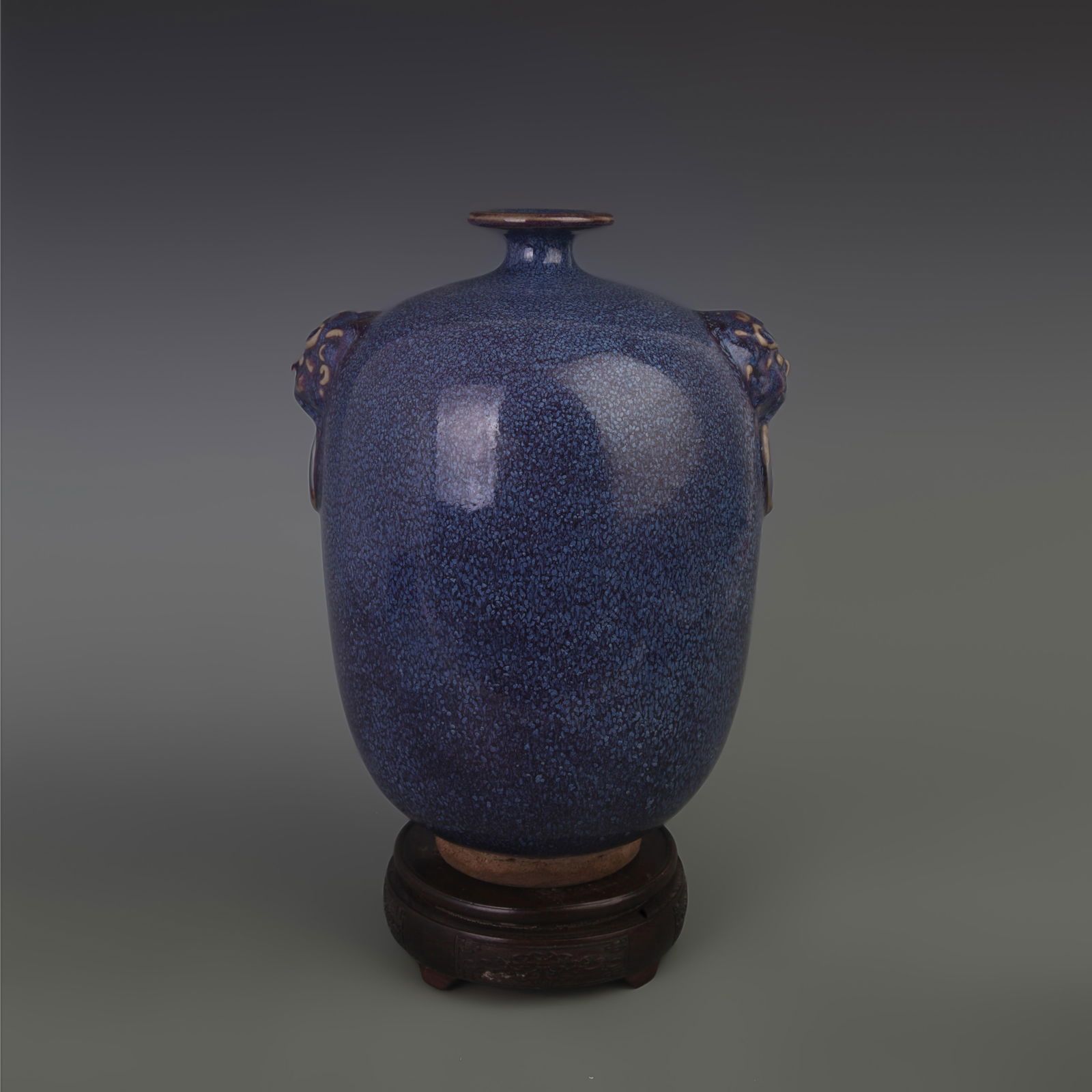 A LU JUN KILN ANIMAL HANDLE PATTERN PORCELAIN BOTTLE (1 of 5)