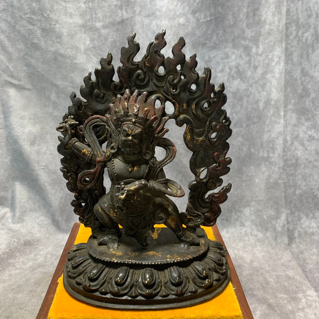 QING DYNASTY GILT BRONZE TIBETAN MAHAKALA STATUE: Qing Dynasty; Long: 6 inch; Width: 2.6 inch; High: 8.1 inch;