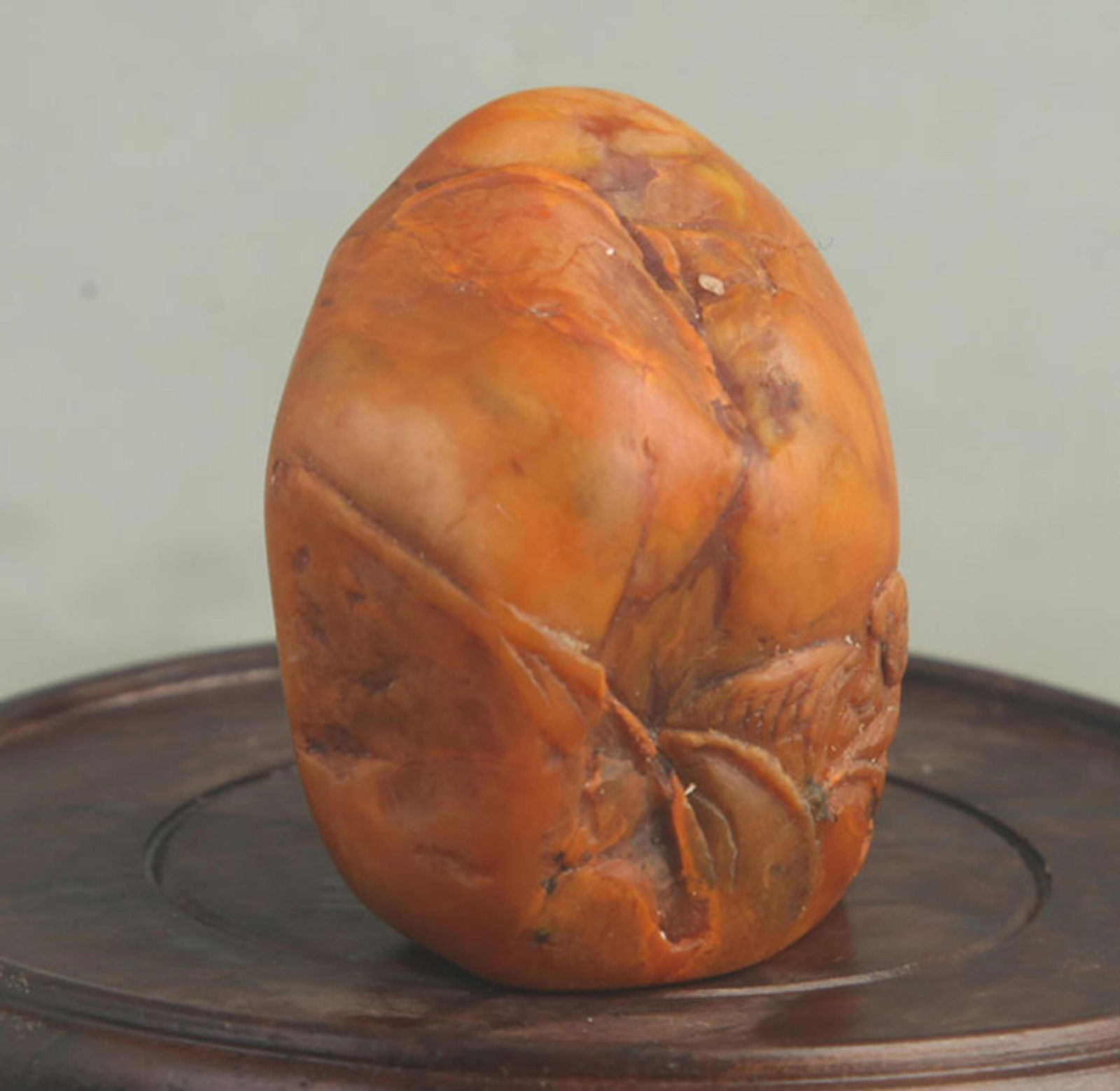 A FINELY CARVED TIAN HUANG STONE SEAL: Modern, High: 1.50 inch; High: 1.25 inch;