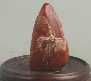 A FINELY CARVED TIAN HUANG STONE SEAL