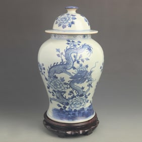 BLUE AND WHITE DRAGON PATTERN GENERAL STYLE PORCELAIN VASE