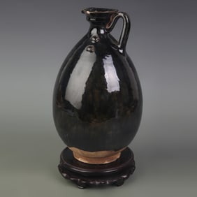 BLACK GLAZED PORCELAIN EWER
