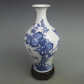 BLUE AND WHITE FLOWER PATTERN OLIVE SHAPED VASE
