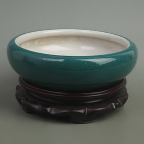 WANG BINGRONG'S PEACOCK GREEN-GLAZED INNER-CARVED PORCELAIN BRUSH WASHER