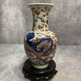 UNDERGALZED RED COLOR GLAZED DRAGON PATTERN PORCELAIN VASE