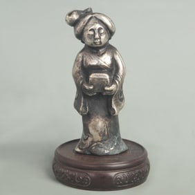 SMALL WHITE BRONZE FIGURINE OF LADY