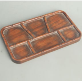 A FINE HUA LI MU MADE WOODEN TRAY