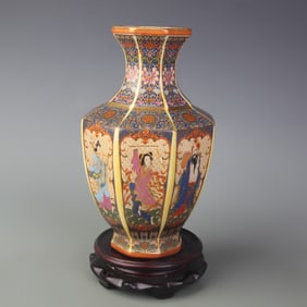 ENAMEL-COLOR CHARACTER PATTERN OCTAGONAL STYLE PORCELAIN VASE