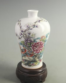 FAMILLE CLOISONNE ENAMEL FLORAL PATTERN MEI STYLE VASE